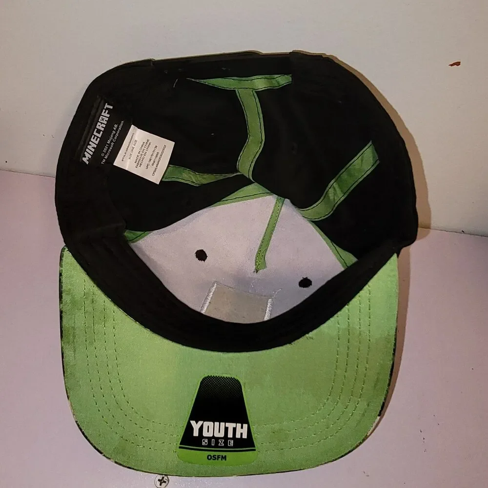 Minecraft Creeper  Baseball Cap Hat YOUTH Size OSFM Black Green